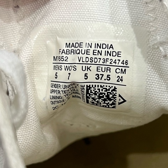 Converse Chuck Taylor All Star Low Top White Sneakers - Picture 9 of 13